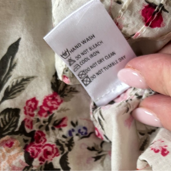 Olivaceous ivory floral long sleeve blouse size small 100% cotton EUC - Picture 10 of 10